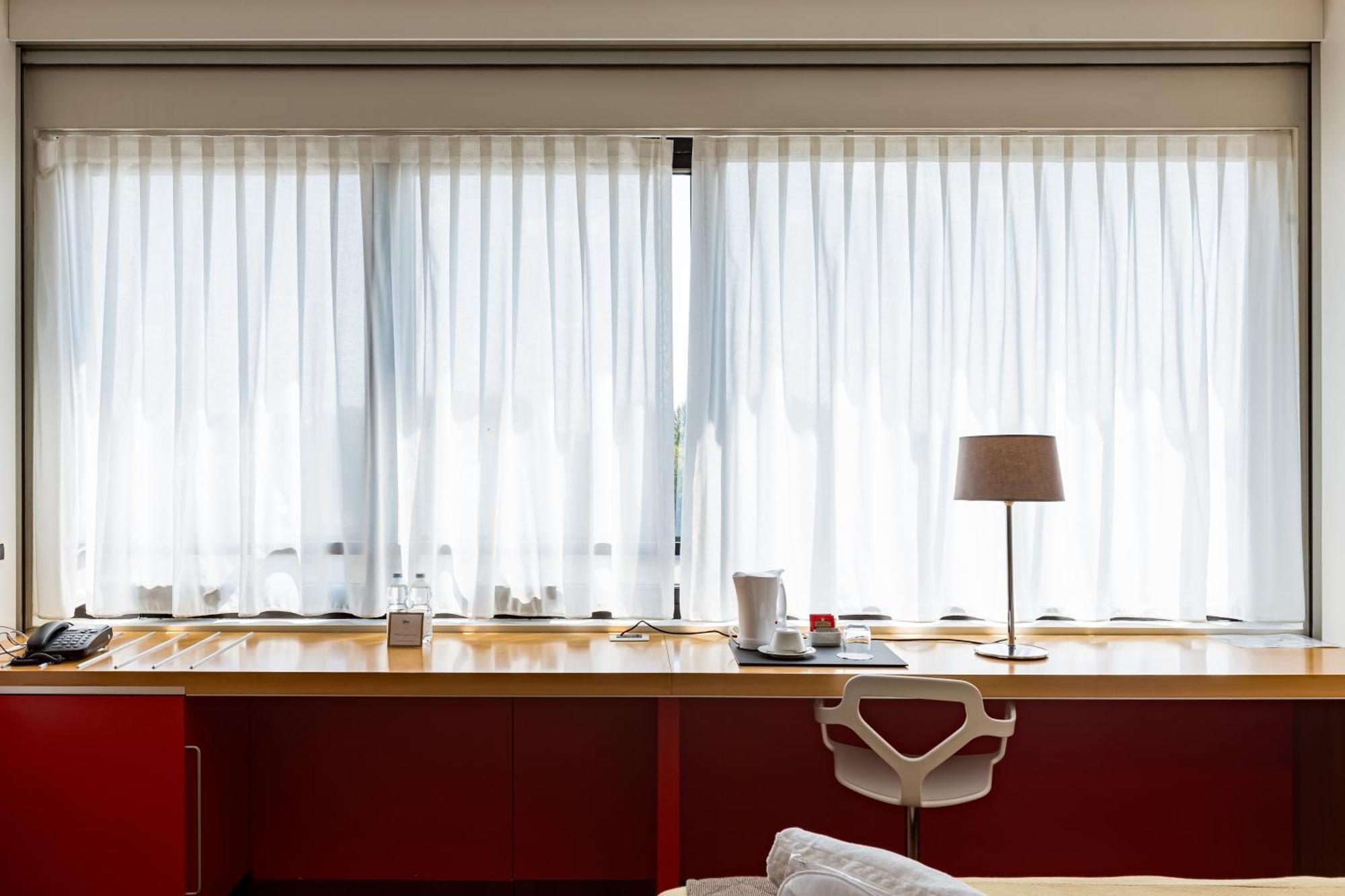 New Ipoint Hotel サン・ジョヴァンニ・イン・ペルシチェート エクステリア 写真